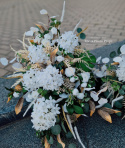 Tombstone decoration with white hydrangea- composition + bouquet