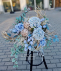 Tombstone decoration with beautiful hydrangea