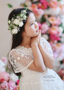 Communion half wreath