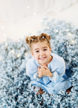 Gałąź jabłoni NIEBIESKA