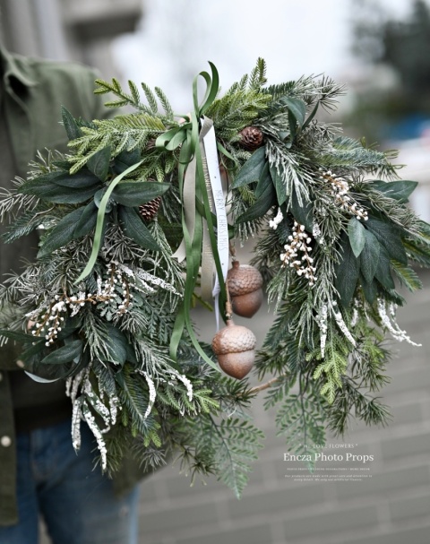 Świąteczny wianek asymetryczny - 50 cm