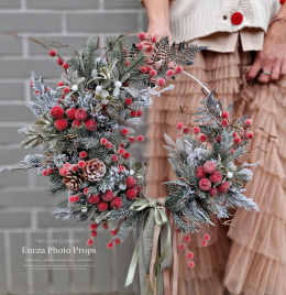 Asymmetrical Christmas wreath - 40 cm