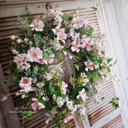 Decorative spring wreath 60 cm